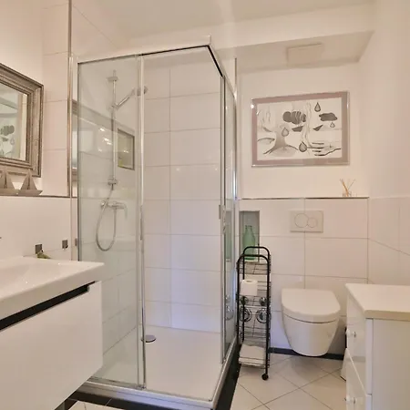 Διαμέρισμα Ocean Breeze No 6 *